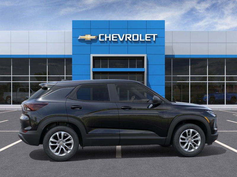 2026 CHEVROLET Trailblazer Traction intégrale, 4 portes LS Mosaic Black Metallic Ottawa & Gatineau - photo #4