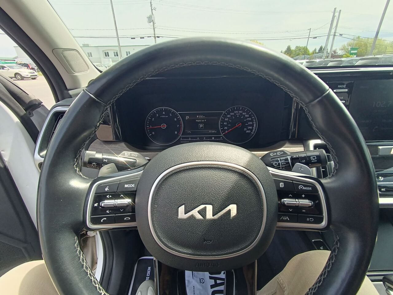 2022 Kia Sorento White Lac Mégantic - photo #13