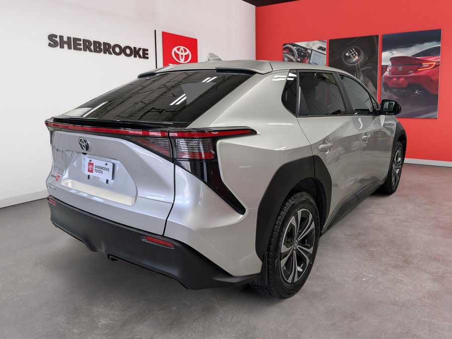 2024 Toyota bZ4X 2024 Elemental Silver