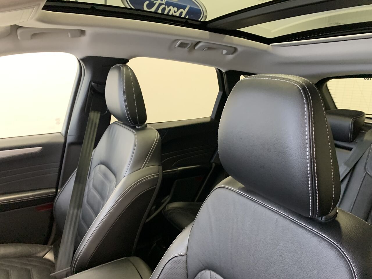 Ford Escape PHEV PHEV+HAUT NIVEAU+BAS KILO+TOIT PANORAMIQUE 2023 Gris Châteauguay - photo #31