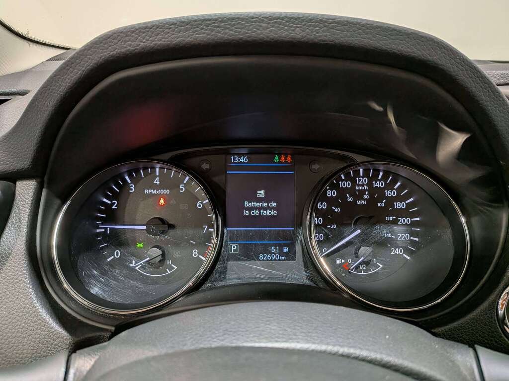 2022 Nissan Qashqai AWD SV CVT Grey Val-David - photo #13