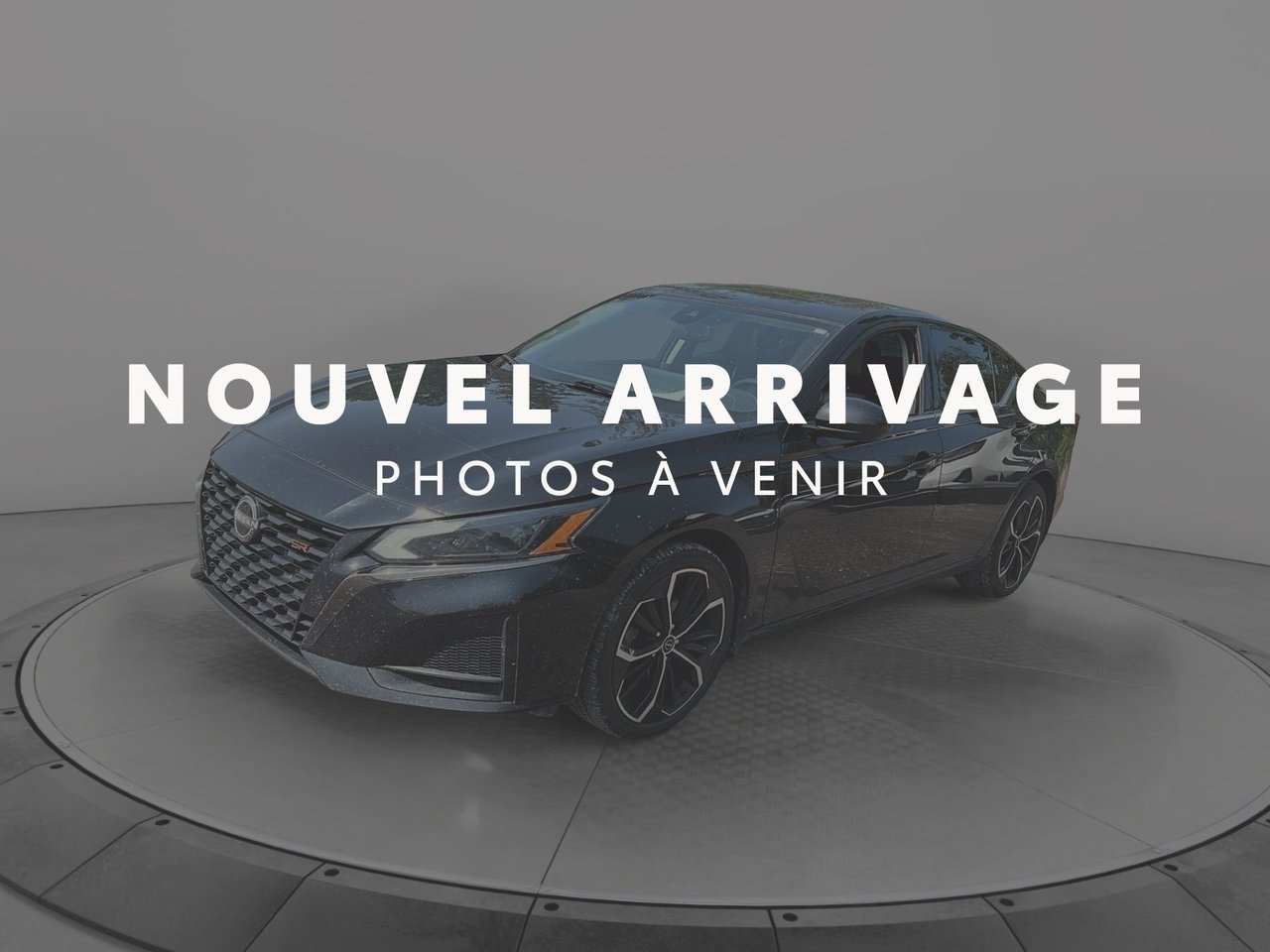 2023 Nissan Altima VIN 1N4BL4CW3PN400810 Black Baie-Comeau - photo #0