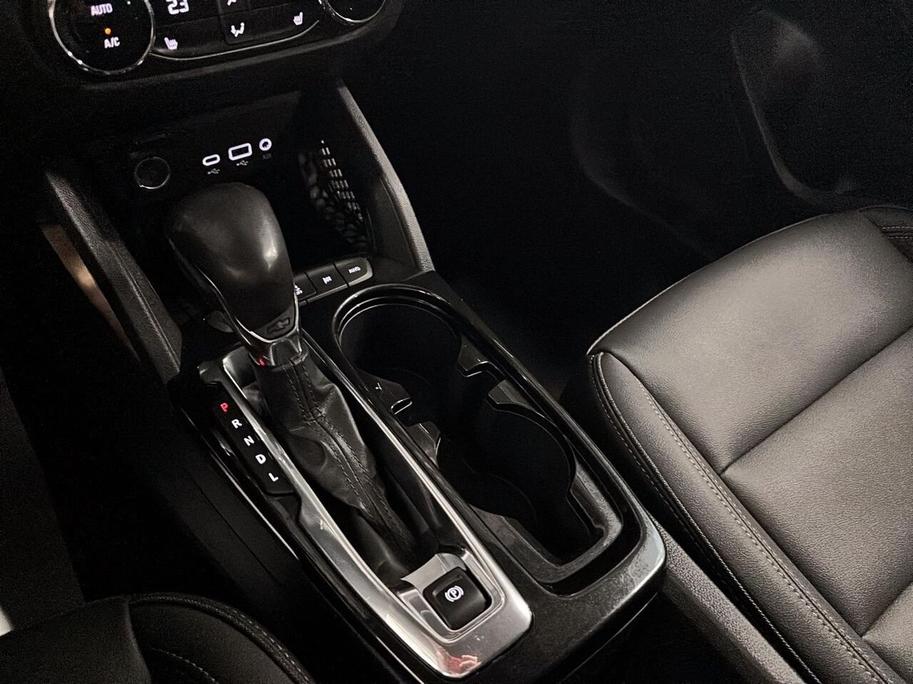 2021 Chevrolet Trailblazer 4 portes 4RM ACTIV White Saint-Hyacinthe - photo #13