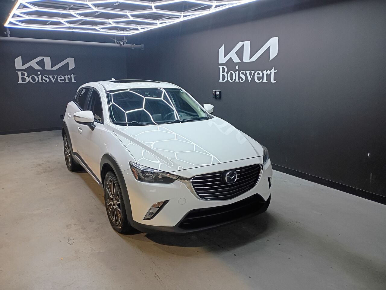 2016 Mazda CX-3 White Blainville - photo #1
