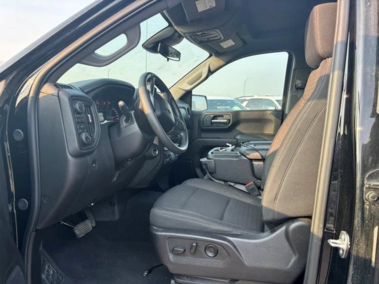 2024 Chevrolet Silverado 1500 4WD Crew Cab 157 Custom Trail Boss Black Sherwood Park - photo #5