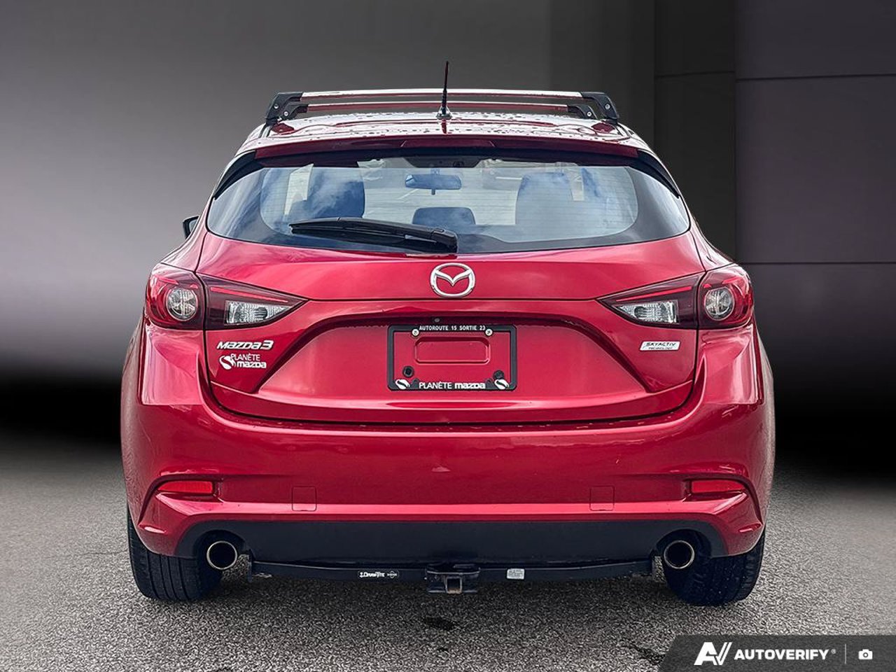 Mazda Mazda3 JM1BN1K79H1121688 2017 Rouge Mirabel - photo #3