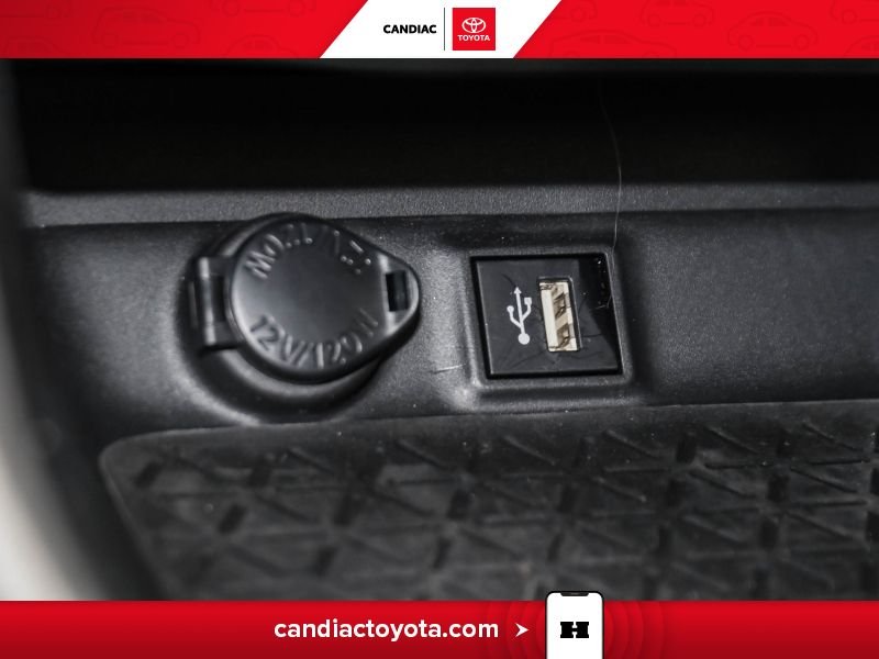 2024 Toyota Rav 4 Grey Saint-Eustache - photo #27