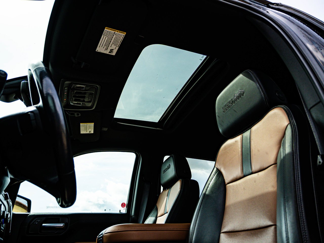 2021 Chevrolet Silverado 1500 4WD Crew Cab 147 High Country Black Sherwood Park - photo #15