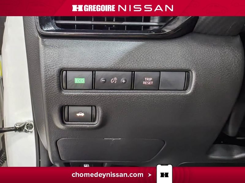 2025 Nissan Sentra White Blainville - photo #14