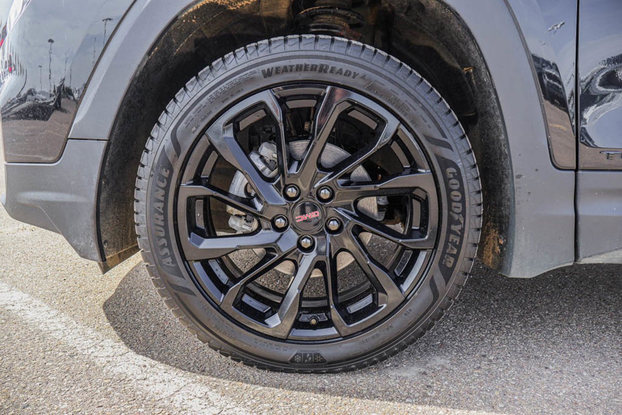 2024 GMC Terrain AWD 4dr SLE Black Sherwood Park - photo #12