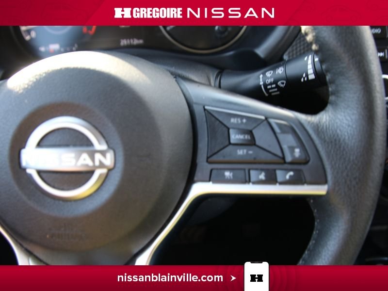 2024 Nissan Kicks Grey Laval - photo #15