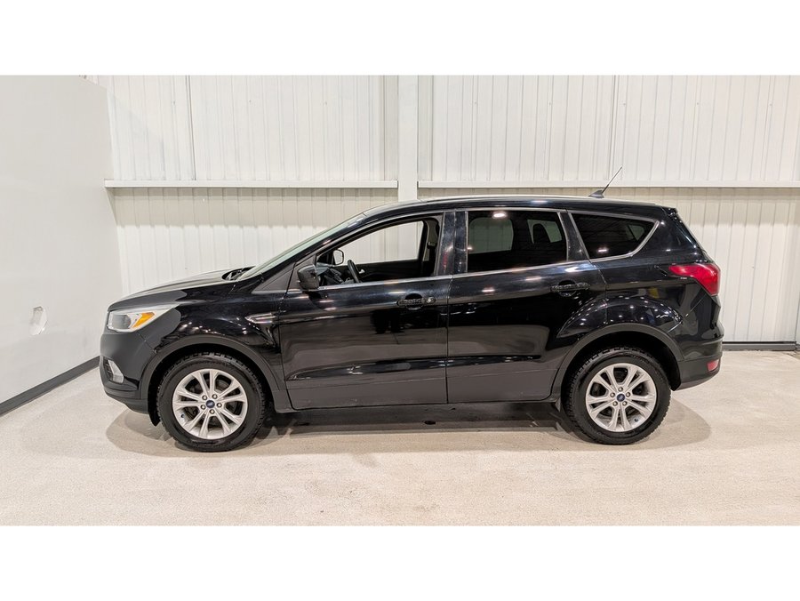 Ford Escape SE FWD 2019 Noir