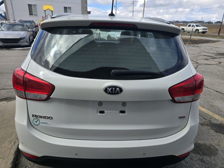 Kia Rondo 2016 2016 Blanc