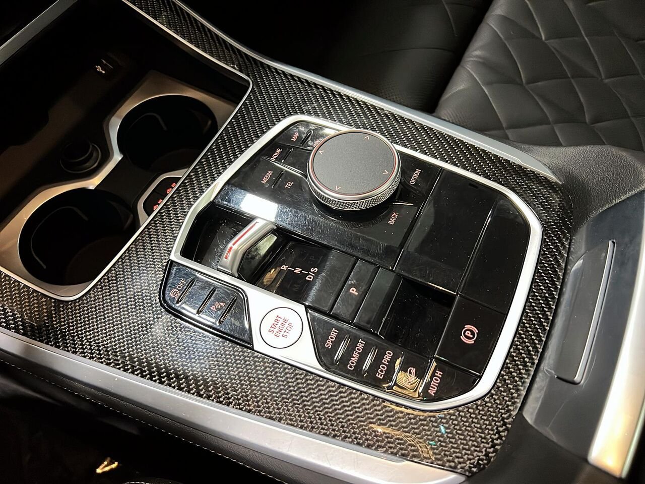 2024 BMW X5 Black Québec - photo #15