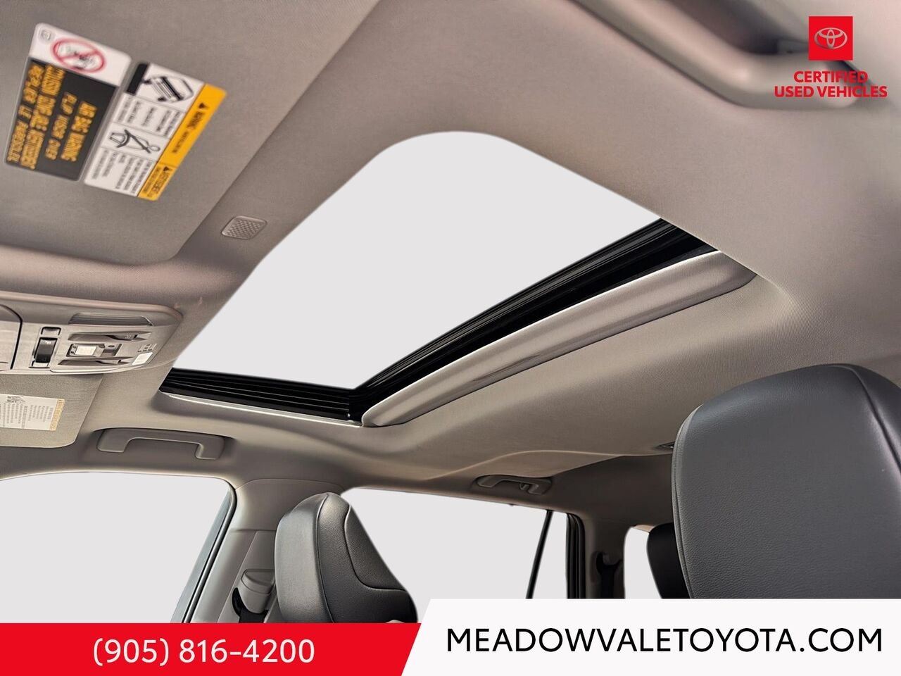 2020 Toyota Highlander New Tires, One Owner Black Mississauga - photo #10