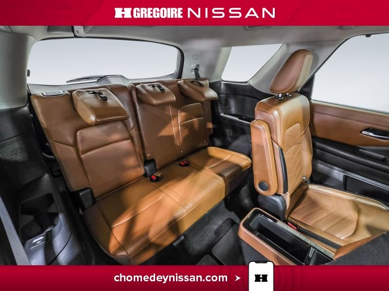 2024 Nissan Pathfinder Green Laval - photo #32