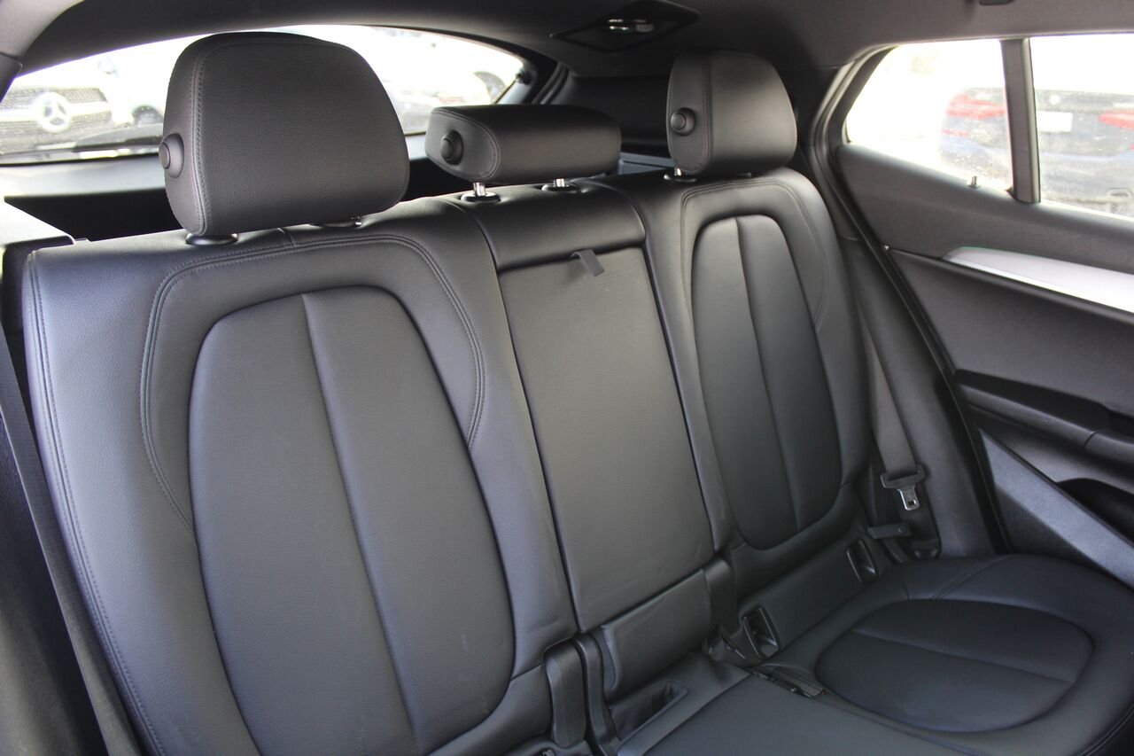 BMW X2 VIN: WBXYJ5C35JEF73862 2018 Blanc Sainte-Rose - photo #8