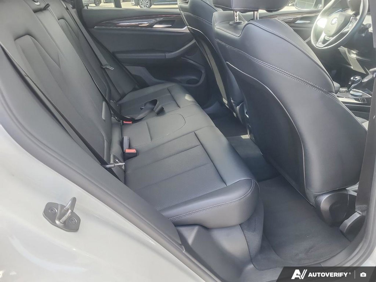 2023 BMW X3 5UX53DP01P9S45940 White Mirabel - photo #26