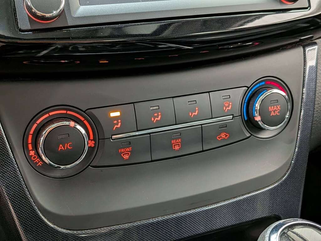 Nissan Sentra 4dr Sdn CVT SR Turbo 2017 Noir Val-David - photo #24
