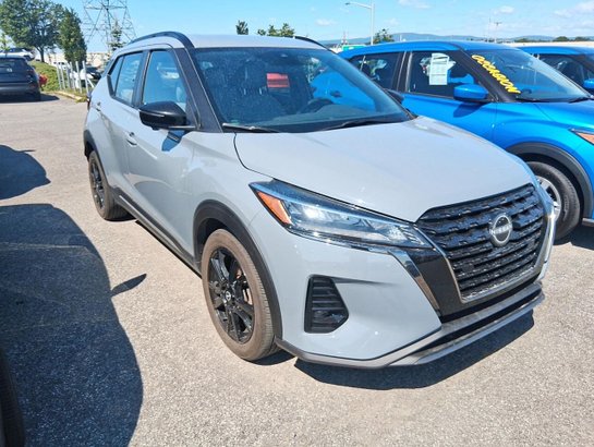 Nissan Kicks SR 2023 2023 Gris