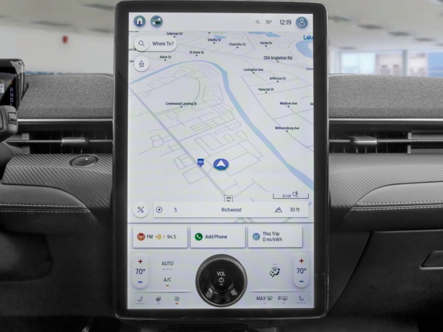 Ford Mustang Mach-E 2026 2026 Vert éruption métallisé