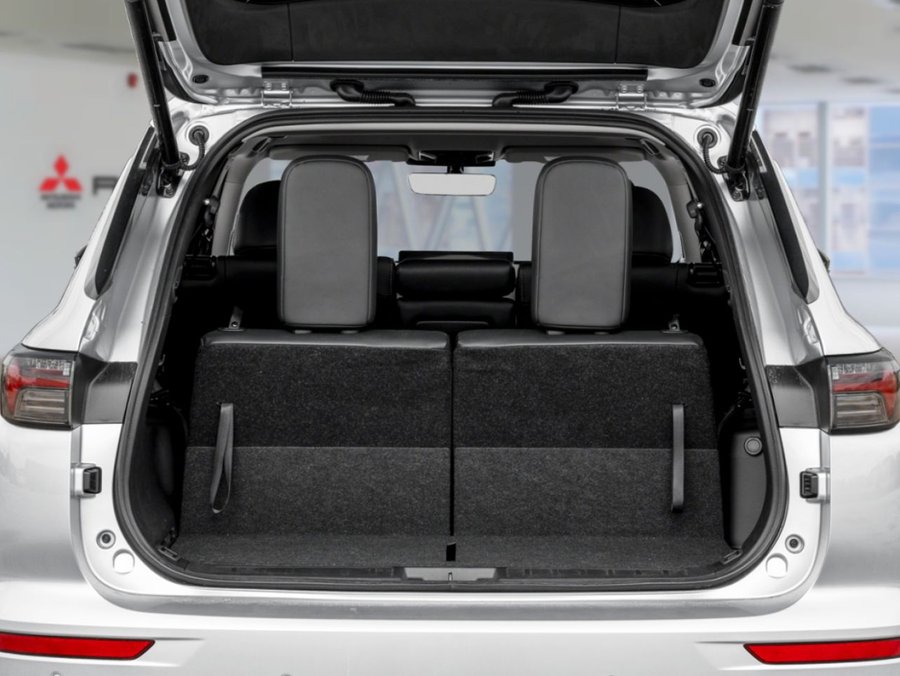 2026 MITSUBISHI Outlander SE Sterling Silver