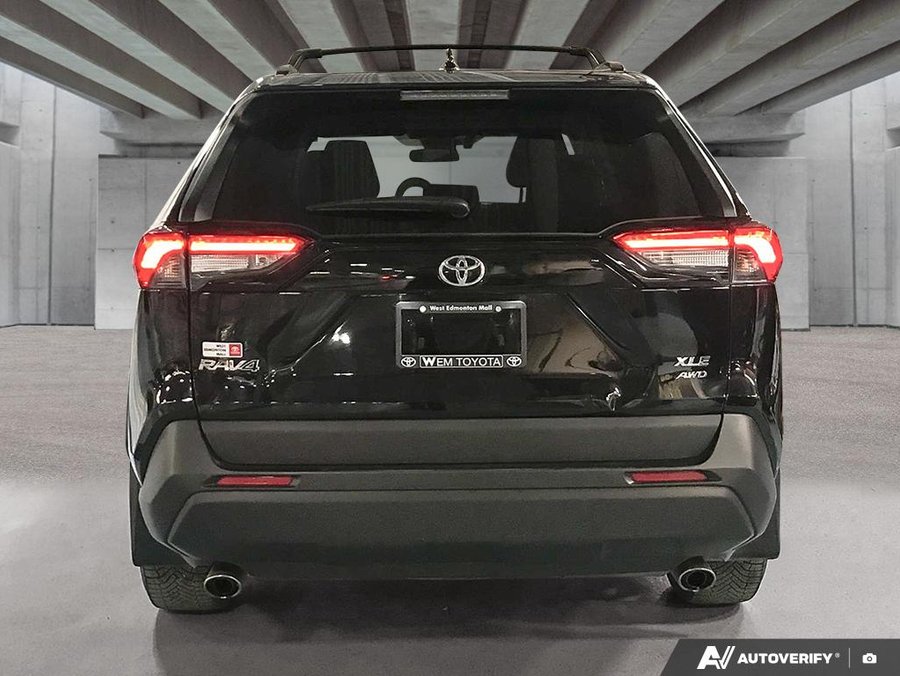2020 Toyota RAV4 2020 Black