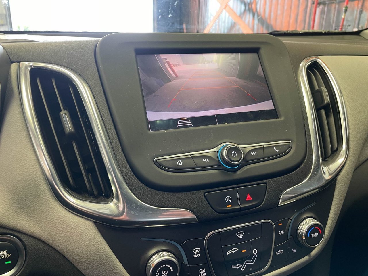2022 Chevrolet Equinox LT AWD *SIÈGES CHAUFF* CARPLAY BLUETOOTH *BAS KM* White Saint-Jérôme - photo #12