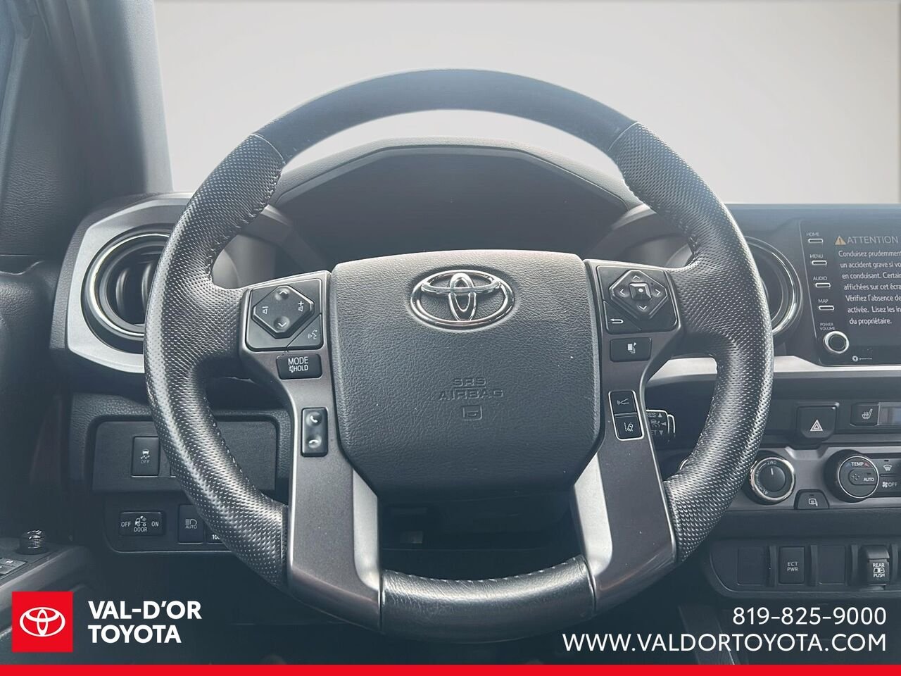 2021 Toyota Tacoma Grey Val-d'Or - photo #10