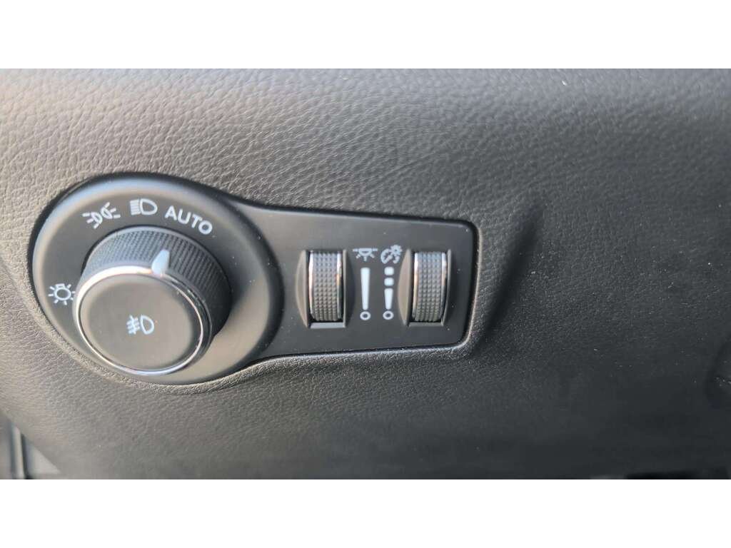 Jeep Compass 2023 Gris Gatineau - photo #17