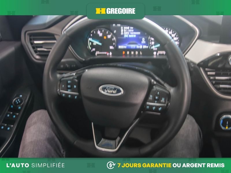 2022 Ford Escape Grey Saint-Eustache - photo #17
