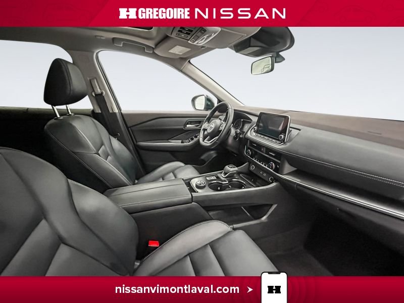 Nissan Rogue 2023 Blanc Laval - photo #13