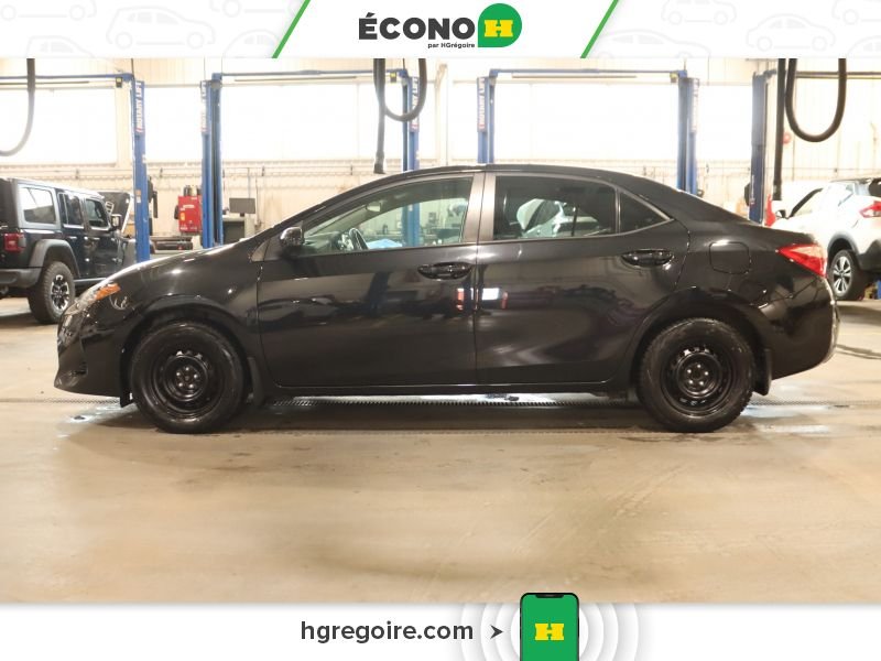 Toyota Corolla 2017 Noir Saint-Eustache - photo #4