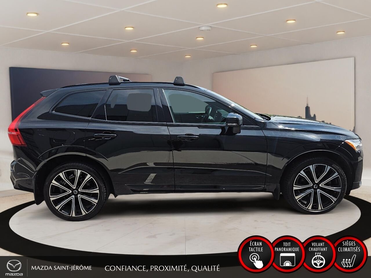 2022 Volvo XC60 Recharge T8 R-Design hybride rechargeable | POLESTAR | TOIT PANORAMIQUE | AWD | CUIR | Black Saint-Jérôme - photo #4