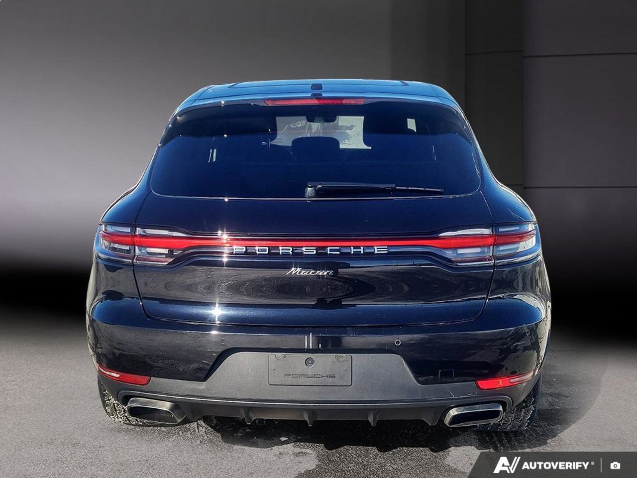 2021 Porsche Macan WP1AA2A50MLB05924 Black Mirabel - photo #3