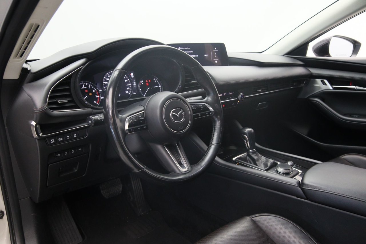 Mazda Mazda3 NIV JM1BPBDY0R1657937 2024 Gris Baie-Comeau - photo #4