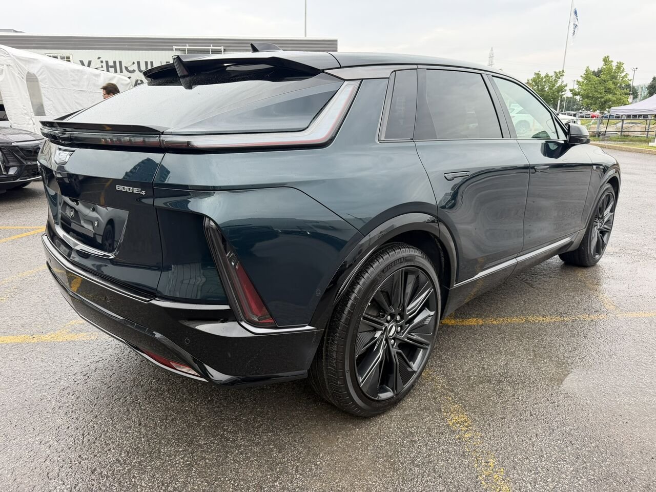 2024 Cadillac LYRIQ SPORT AWD NIVEAU 3 NAPPA FINANCEMENTÀ PARTIR 0.99% Green Laval - photo #13