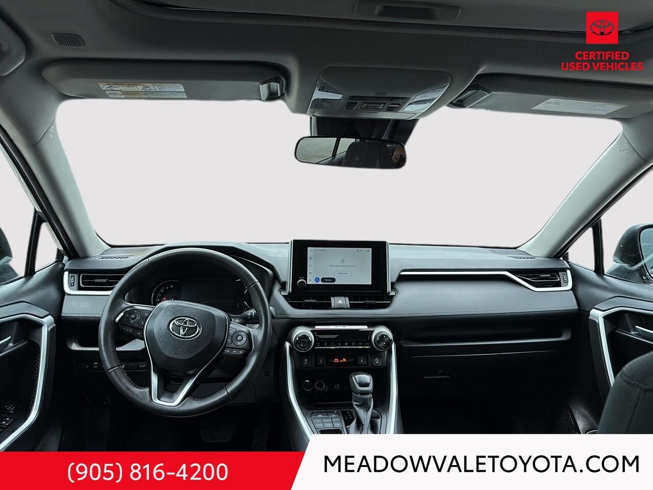 2025 Toyota RAV4 Heated steering wheel, Back-up Camera, Power moonroof, power liftgate Silver Mississauga - photo #17
