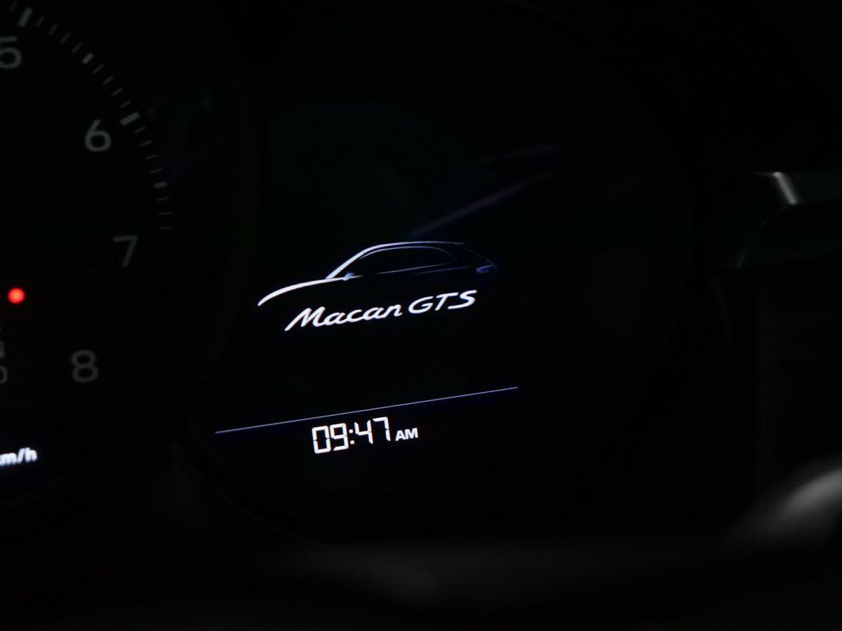 2025 Porsche Macan GTS Black Montreal - photo #15