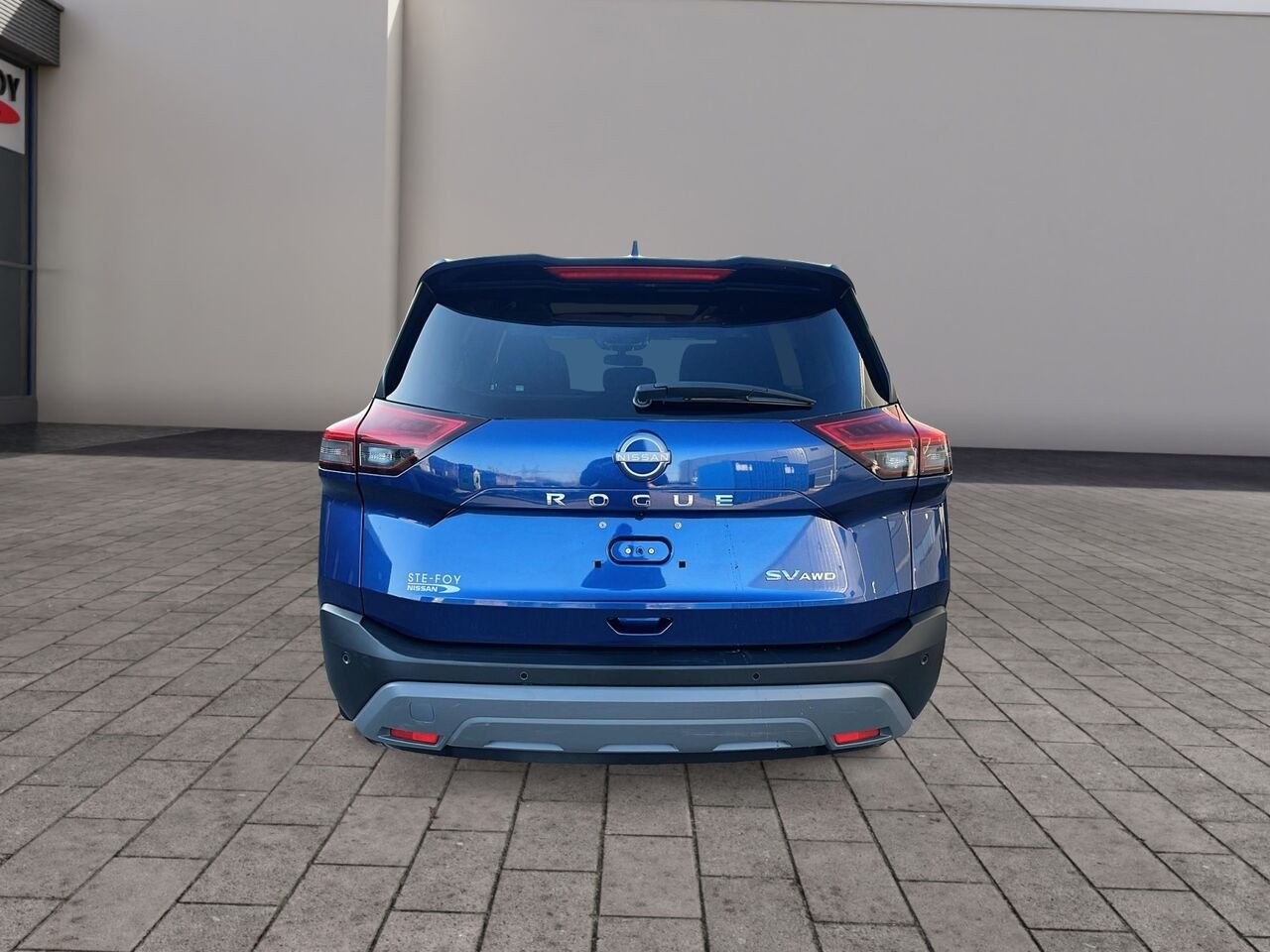 2023 Nissan Rogue SV TI Blue Québec - photo #2