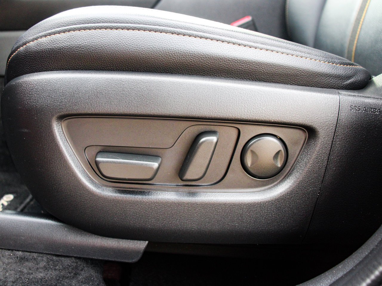 2025 Mazda CX-70 GS-L AWD Red Sherwood Park - photo #14