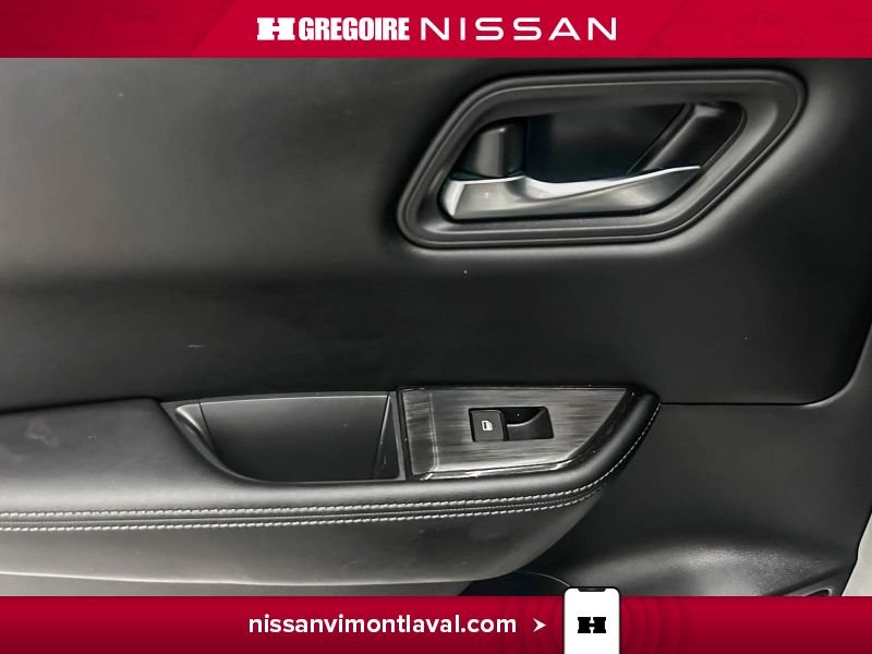 2024 Nissan Rogue White Laval - photo #18