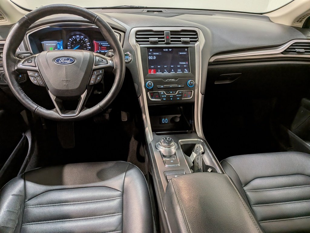 Ford Fusion Hybrid SEL FWD 2019 Blanc Val-David - photo #29
