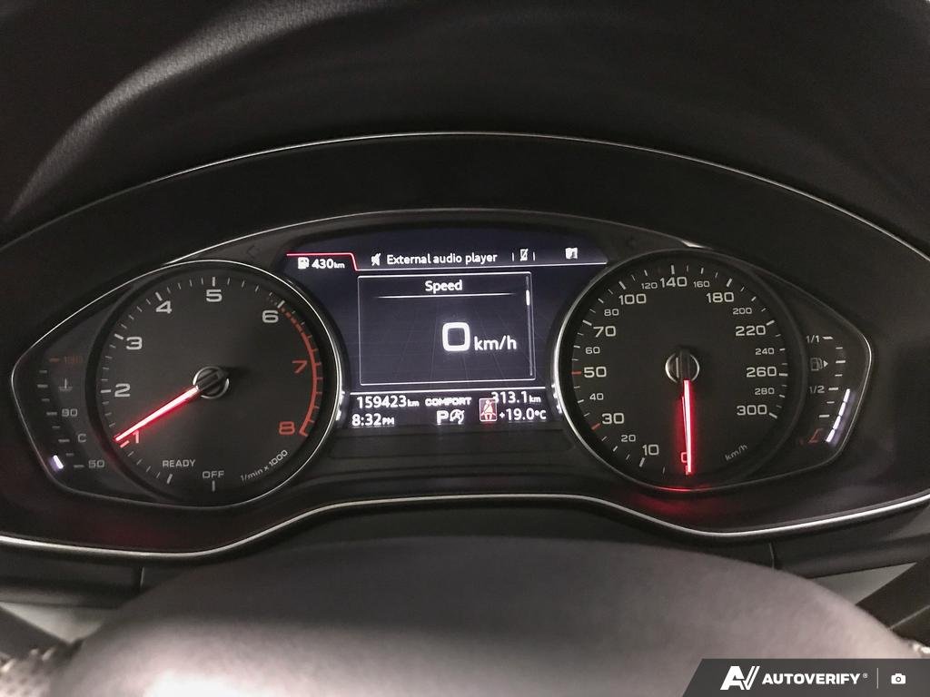 2018 Audi Q5 2600853A | Progressiv Blue Edmonton - photo #14