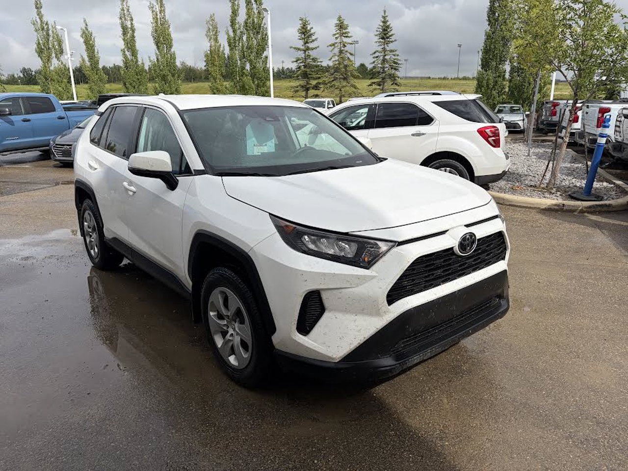 2023 Toyota RAV4 LE AWD White Sherwood Park - photo #1