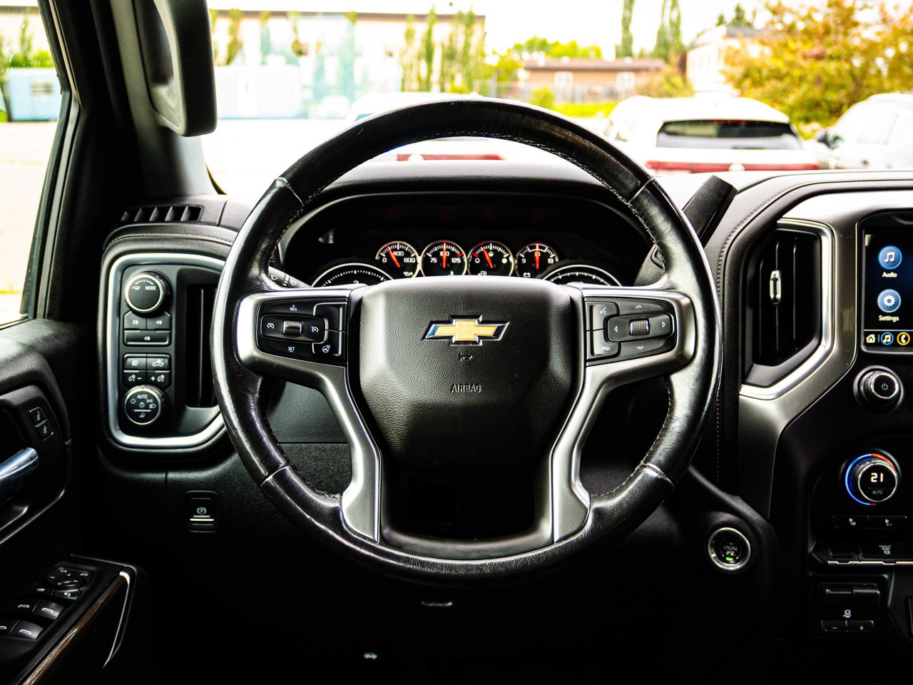 2020 Chevrolet Silverado 3500HD 4WD Crew Cab 159 LT Blue Sherwood Park - photo #29