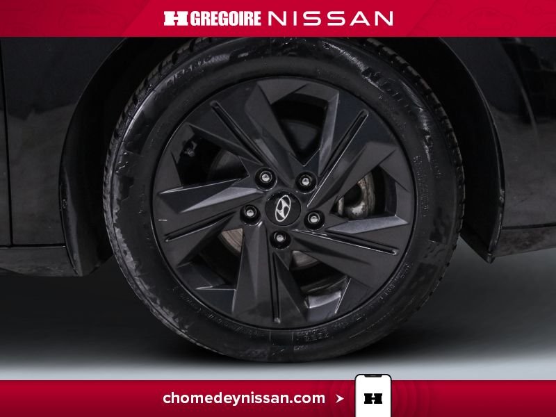Hyundai Elantra CF7190 | Preferred * Caméra * Bluetooth * Cruise * 2023 Noir Laval - photo #24
