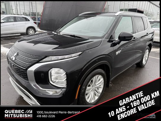 Mitsubishi Outlander PHEV LE S-AWC, Siège électrique, 7 passagers, Hybride 2023 Noir