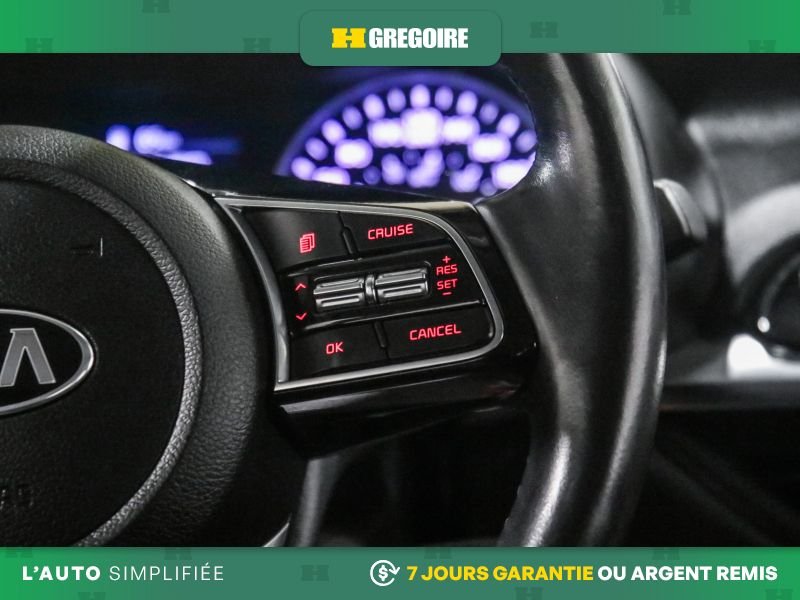 Kia Forte 821389 | EX AUTO AC GR ELECT MAGS CAM RECUL BLEUTOOTH 2020 Blanc Laval - photo #20