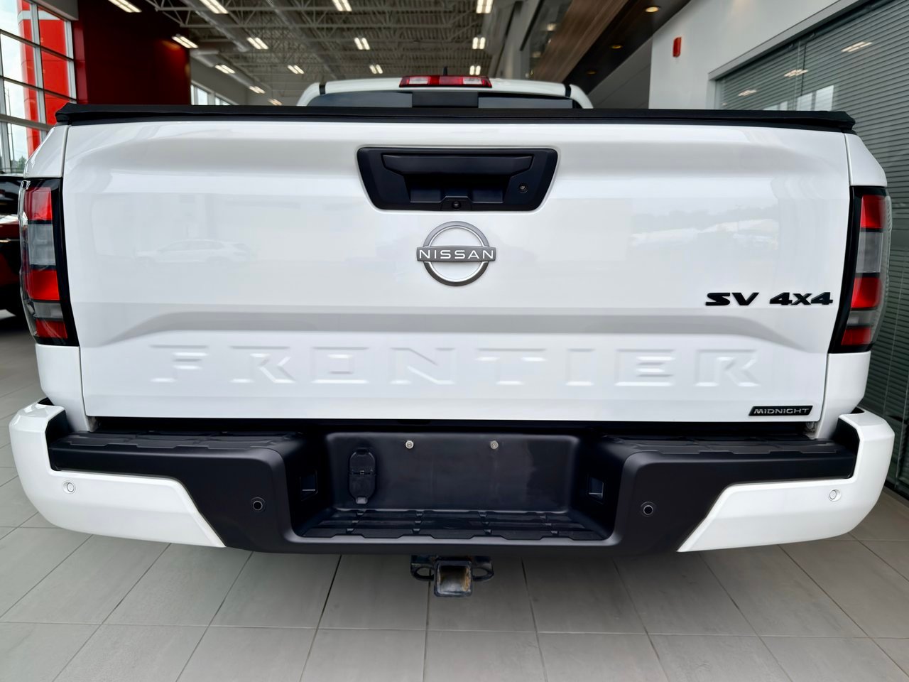 2023 Nissan Frontier White Notre-Dame-des-Prairies - photo #6